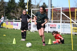 Bas-en-Basset : le foot féminin valorisé par des ateliers