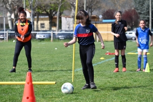 Bas-en-Basset : le foot féminin valorisé par des ateliers