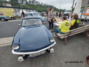 Une foire-brocante et une exposition de voitures anciennes dimanche à Dunières