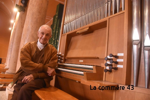 |Paul-Dominique Gagnaire, facteur d&#039;orgue, Marc Jacob, et Pierrette Allaigre, organiste||