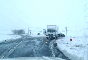 Neige : des routes interdites dans le Mézenc, la station de ski fermée samedi