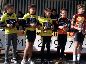 Cyclisme: l&#039;école de vélo du Vélo Club du Velay se distingue au cyclo-cross de Firminy Vert