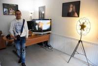 Monistrol-sur-Loire : deux photographes ouvrent leur studio sur la place de la Victoire