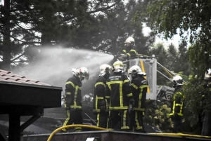 Brives-Charensac : un incendie s&#039;attaque à une entreprise d&#039;informatique