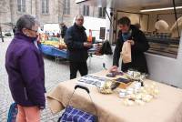 Sainte-Sigolène : du bien-être et de la détente au milieu du marché des producteurs