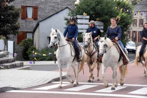 Mazet-Saint-Voy : le retour des cavaliers du Lizieux pour la fête de la chasse
