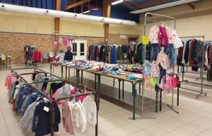 Sainte-Sigolène : la bourse aux vêtements printemps-été prévue le 28 février