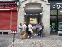 Puy-en-Velay : la CGT tracte devant le restaurant administratif