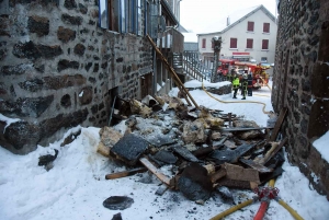 Les Estables : un feu de cheminée se propage et détruit une résidence secondaire