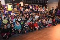 Monistrol-sur-Loire : un spectacle scolaire qui va comme un gant