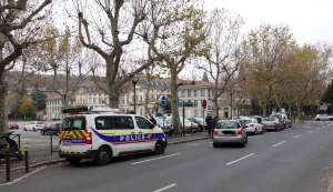 Les polices du Puy-en-Velay verbalisent les absences de dérogation de déplacement
