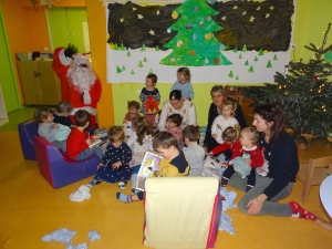 Rosières : les bambins de la crèche fêtent Noël