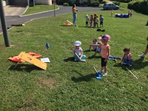 Chambon-sur-Lignon : pique-nique et jeux pour les écoliers de maternelle