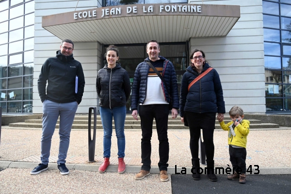 Lucas Brousselle, Angélique Guinamand, Aurélien Vaillant et Sabine Vaissaire de l&#039;APEI.||
