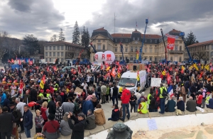 Après l’intervention d’Emmanuel Macron, les manifestants remobilisés au Puy-en-Velay