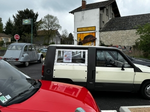 55 voitures anciennes en Haute-Loire pour les courses de la 10e balade surprise et caritative