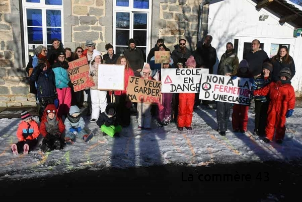 L&#039;école de Montusclat située au hameau de &quot;La Pradette&quot; avait perdu sa deuxième classe en 2019 et pourrait fermer en 2021. Photo d&#039;archives||