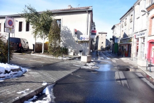Monistrol-sur-Loire : un homme victime d&#039;un coup de couteau en pleine rue dans le centre-ville