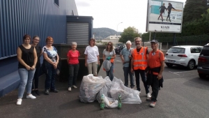 Brives-Charensac : 100 kg de déchets ramassés le long de la voie verte