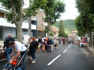 La grande brocante et le marché artisanal d&#039;Aurec-sur-Loire marquent leur retour le 15 août