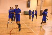 Le Chambon-sur-Lignon : des handballeurs professionnels en stage