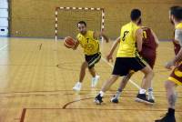 Basket : Saint-Sigolène/Monistrol joue avec le feu contre la lanterne rouge