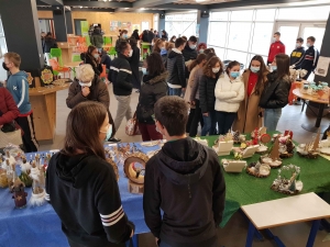 Brives-Charensac : le marché de Noël de la Chartreuse bat son plein ce mardi