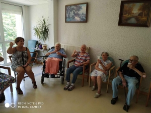 Monistrol-sur-Loire : les paroles des personnes âgées vont finir dans un livret