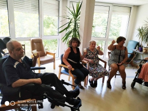 Monistrol-sur-Loire : les paroles des personnes âgées vont finir dans un livret