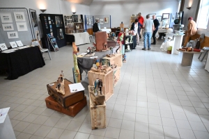 25 artistes exposent ce week-end à Saint-Pal-de-Mons avec Art&#039;Terre du Bourg