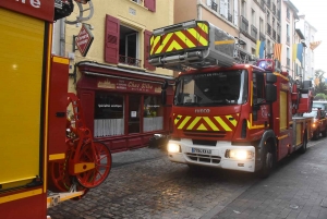 Puy-en-Velay : la cuisine d&#039;un restaurant brûlée dans la rue Vibert