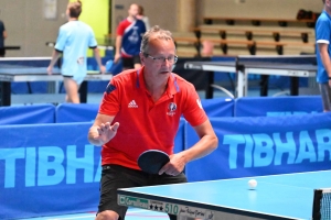 Yssingeaux : Adrien Lebrat remporte le tournoi de tennis de table à domicile