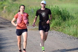 Samuel Tauleigne et Charline Jacquin ex-aequo après 100 km de course à la Backyard