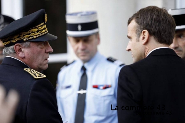 Yves Rousset avec Emmanuel Macron Crédit|||