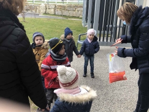 Saint-Maurice-de-Lignon : de belles attentions entre enfants et résidents au Bel Âge