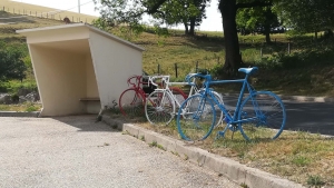 Saint-Just-Malmont : des vélos et des rubans pour le passage du Tour de France
