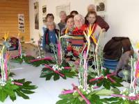 Le Chambon-sur-Lignon : strélitzia, chardons, aralios et oeillets de poète pour l&#039;atelier d&#039;art floral