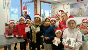 Saint-Just-Malmont : les cartes de Noël de l&#039;école Don Bosco arrivent à l’Ehpad