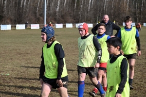 Tence : les jeunes rugbymen se mesurent au COP Le Puy