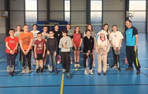 Saint-Agrève ; 16 enfants au tournoi de badminton de Pâques