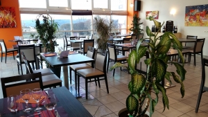 Monistrol-sur-Loire : le restaurant Les Balcons du Velay rouvre midi et soir