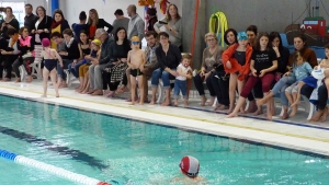 Dunières : une démonstration de l’école de natation à la piscine intercommunale