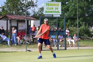 Tennis : Jules Tavernier prend sa revanche sur Matéo Rouchouse à Monistrol