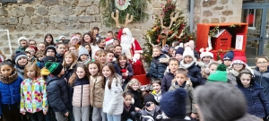 Saint-Didier-en-Velay : un passage du Père Noël dans les deux écoles