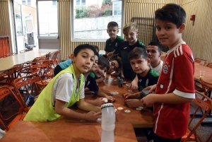 Saint-Just-Malmont : les footballeurs du Haut-Pilat Interfoot se mesurent au futsal