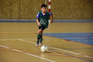 Saint-Just-Malmont : les footballeurs du Haut-Pilat Interfoot se mesurent au futsal