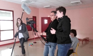 Saint-Maurice-de-Lignon : les écoliers jouent les comédiens devant les caméras