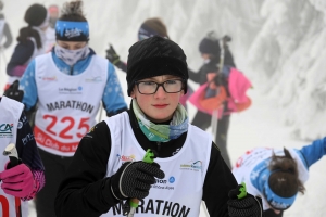 Les skieurs bravent le brouillard aux championnats de ski de fond aux Estables