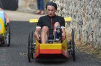 Saint-Vincent : les fous du volant pour la course de voitures à pédales