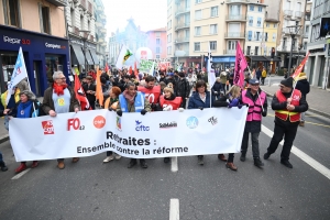 Manifestation record au Puy-en-Velay contre la réforme des retraites (photos + vidéo)